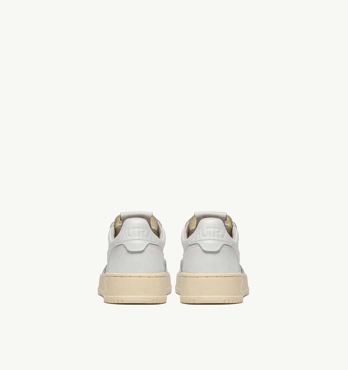 Medalist Low Sneaker – White Leather