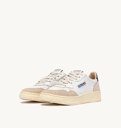 Medalist Low Sneaker – White/Blue Leather & Beige Suede