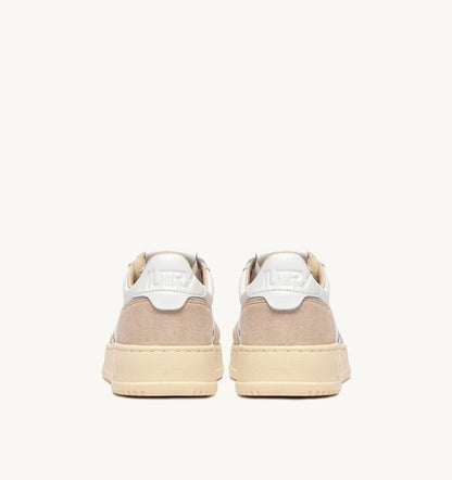 Medalist Low Sneaker – White Leather & Beige Suede