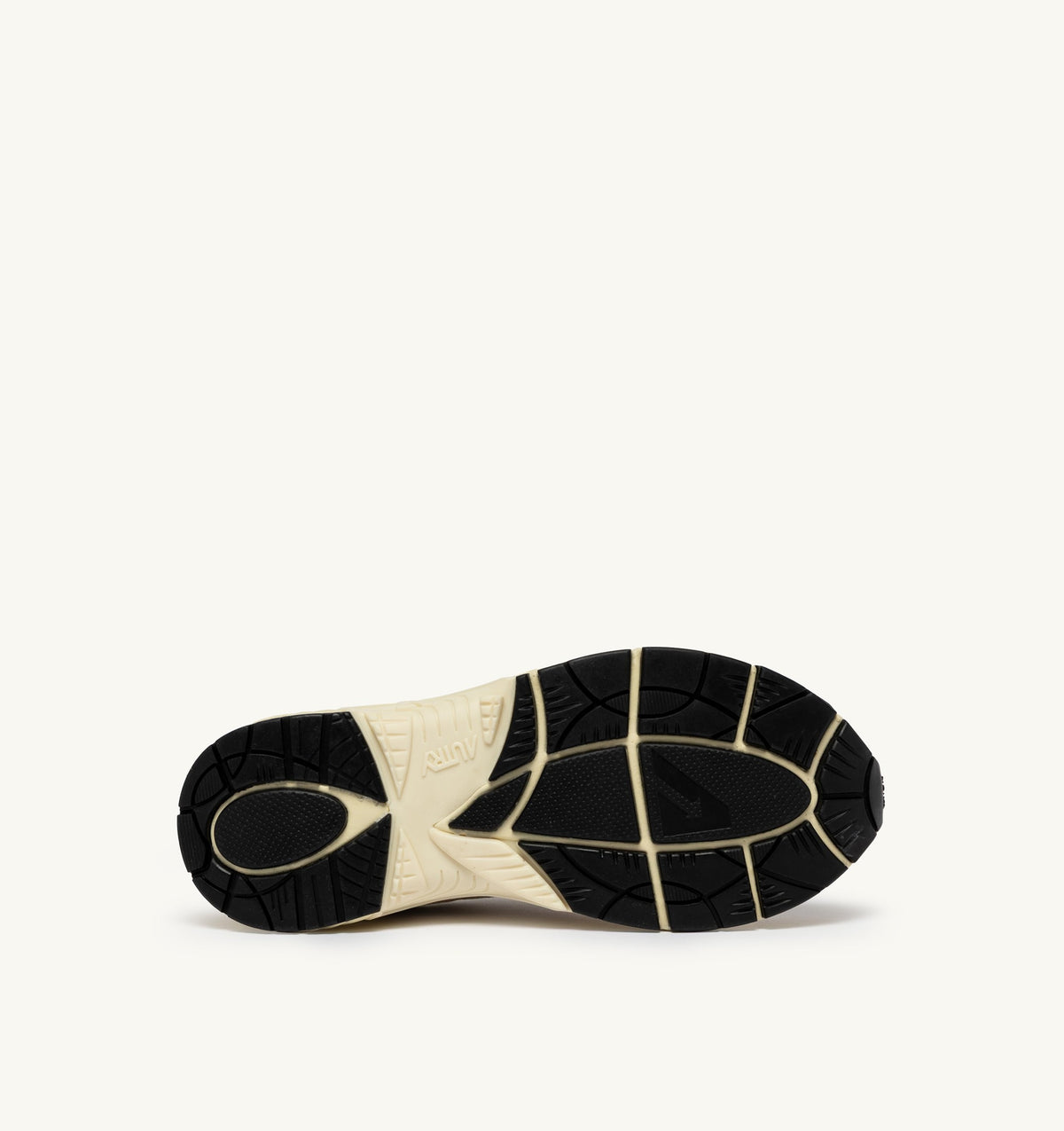 Hyperway Sneaker – Sand Brown/Silver Suede & Mesh