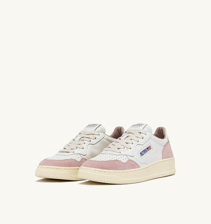 Medalist Low Sneaker – White/Powder Leather & Suede