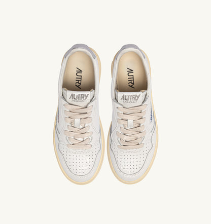 Medalist Low Sneaker – White/Silver Leather