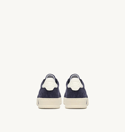 Medalist Low Sneaker – Space & White Suede